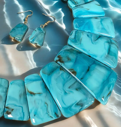 Dive In Necklace Set